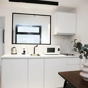 https://amelot-2-appartement-spacieux-et-lumineux-4p-11.fr-paris.fr