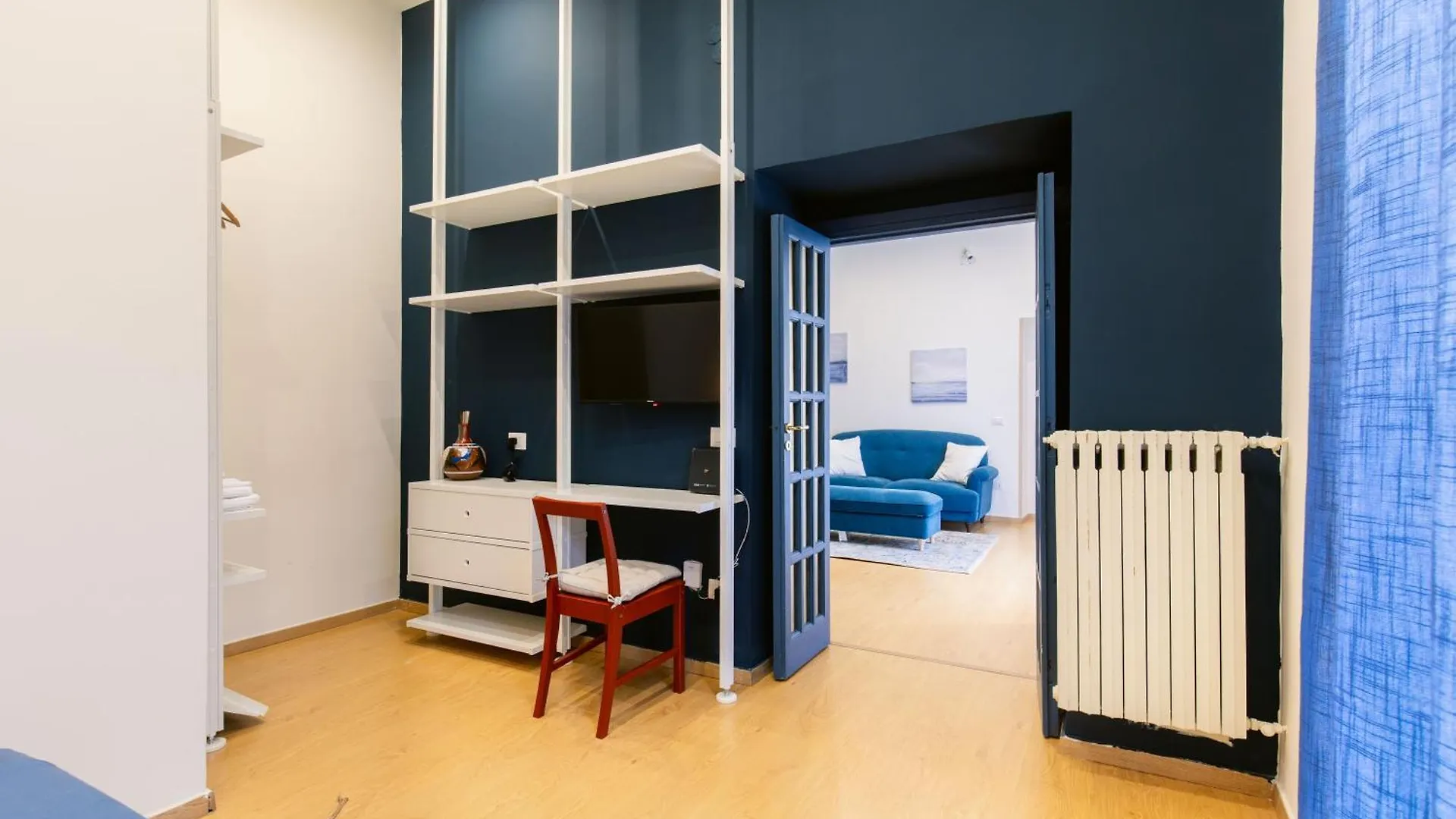 Calaba Chiaia Apartment Naples 0*,  Italy