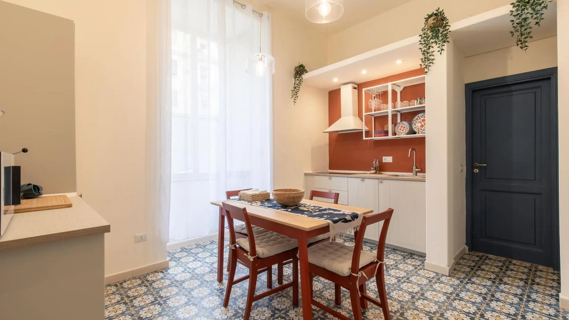 Calaba Chiaia Apartment Naples 0*,  Italy