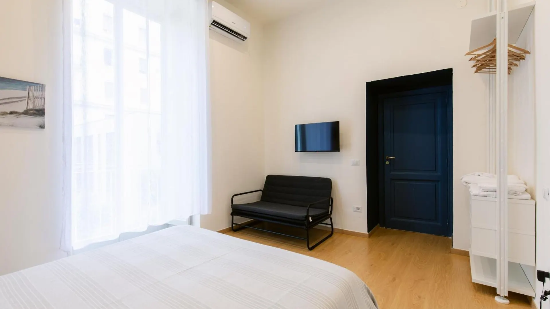 Calaba Chiaia Apartment Naples 0*,