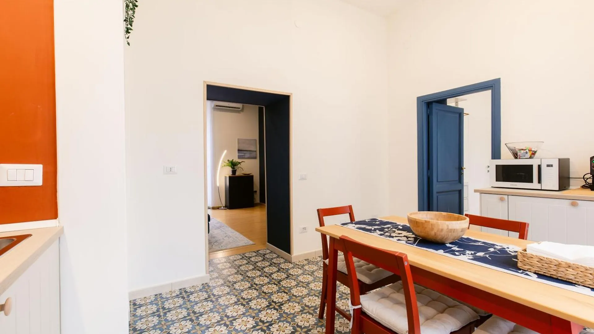 Calaba Chiaia Apartment Naples Italy